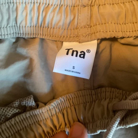 Aritzia Tna High Waist Beige Shorts - Picture 7 of 8